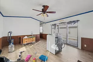 126 Roundup Rd, Baltimore, MD 21220 - Photo 9