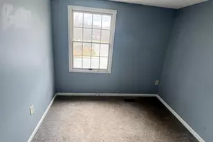 34 Hunt Cup Cir, Owings Mills, MD 21117 - Photo 17