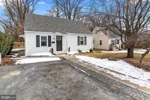 8517 Oakleigh Rd, Parkville, MD 21234 - Photo 1