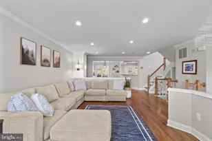 11912 Thurloe Dr, Lutherville Timonium, MD 21093 - Photo 7