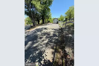 2235 Hawthorne Road, Baltimore, MD 21220 - Photo 33