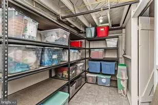 612 W Chesapeake Ave, Towson, MD 21204 - Photo 45