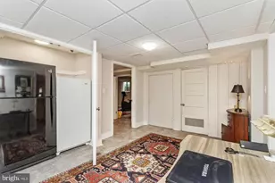 612 W Chesapeake Ave, Towson, MD 21204 - Photo 47