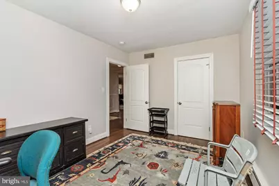 612 W Chesapeake Avenue, Towson, MD 21204 - Photo 41