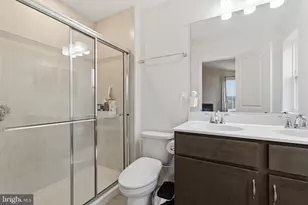 1501 Hudson View Rd, Essex, MD 21221 - Photo 25