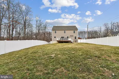 7526 Gilley Terrace, Rosedale, MD 21237 - Photo 5