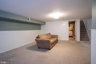 933 Elm Rd, Halethorpe, MD 21227 - Photo 9