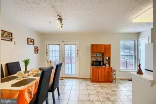 10 Bluestem Ct, Owings Mills, MD 21117 - Photo 9