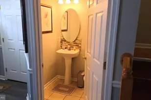 5022 Finsbury, Rosedale, MD 21237 - Photo 13