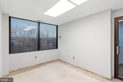 7600 Osler Drive #409, Towson, MD 21204 - Photo 17