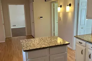 9221 Greenhouse Cir, Baltimore, MD 21236 - Photo 23