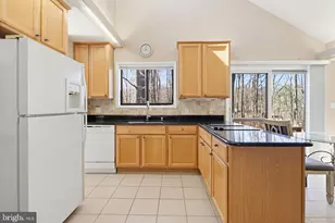 4 Chellis Ct, Owings Mills, MD 21117 - Photo 9