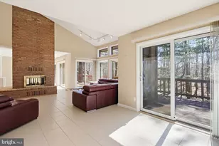 4 Chellis Ct, Owings Mills, MD 21117 - Photo 13