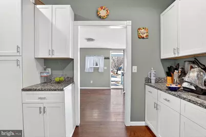 208 Marlyn, Essex, MD 21221 - Photo 5