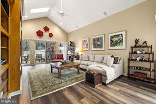 4 Regency Ct, Baltimore, MD 21208 - Photo 13