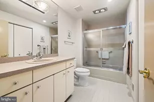 4 Regency Ct, Baltimore, MD 21208 - Photo 41