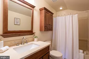 2012 Cedar Cir Dr, Catonsville, MD 21228 - Photo 27