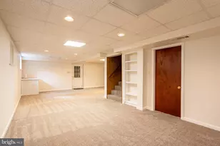 2012 Cedar Cir Dr, Catonsville, MD 21228 - Photo 53