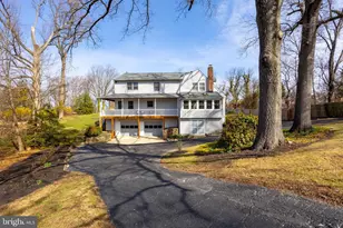 2012 Cedar Cir Dr, Catonsville, MD 21228 - Photo 1