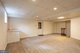 2012 Cedar Cir Dr, Catonsville, MD 21228 - Photo 57