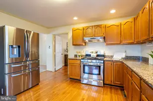 2012 Cedar Cir Dr, Catonsville, MD 21228 - Photo 13