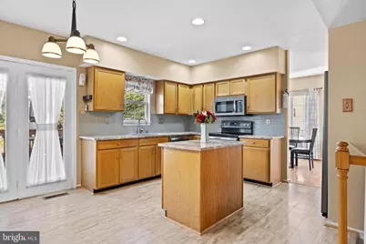 9046 Tarpleys Circle, Baltimore, MD 21237 - Photo 11