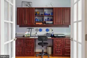 6926 Summit Cir, Baltimore, MD 21239 - Photo 11