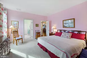 6926 Summit Cir, Baltimore, MD 21239 - Photo 19