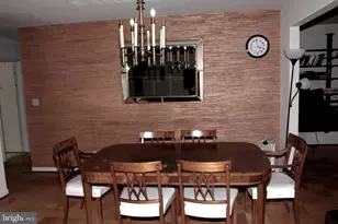 31 Stonehenge Cir, Pikesville, MD 21208 - Photo 9