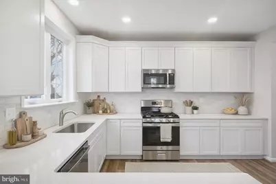 9028 Old Harford Road, Parkville, MD 21234 - Photo 7