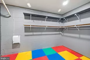 723 Braeside Rd, Baltimore, MD 21229 - Photo 39