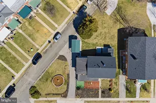 723 Braeside Rd, Baltimore, MD 21229 - Photo 9