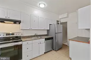 8340 Edgedale Rd, Baltimore, MD 21234 - Photo 13