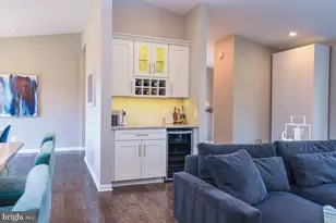 3301 Garrison Farms Rd, Pikesville, MD 21208 - Photo 9