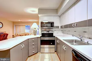 8018 Valley Manor Rd, Owings Mills, MD 21117 - Photo 3