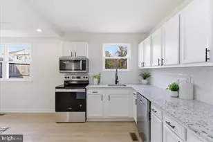 21 Kintore Ct, Parkville, MD 21234 - Photo 15