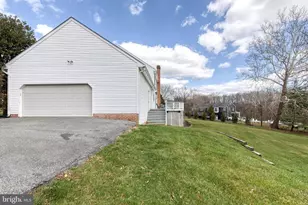10925 Falls Rd, Lutherville Timonium, MD 21093 - Photo 35