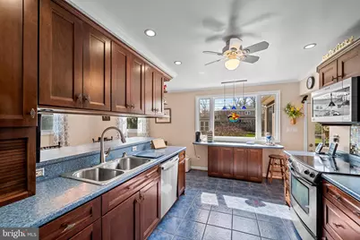 121 Gothard Road, Lutherville Timonium, MD 21093 - Photo 13