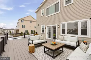 6108 Shady Spring Ave, Rosedale, MD 21237 - Photo 9