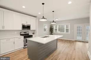 6108 Shady Spring Ave, Rosedale, MD 21237 - Photo 5