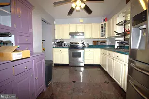 2517 McComas Ave, Dundalk, MD 21222 - Photo 23