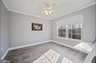 732 White Oaks Ave, Baltimore, MD 21228 - Photo 29