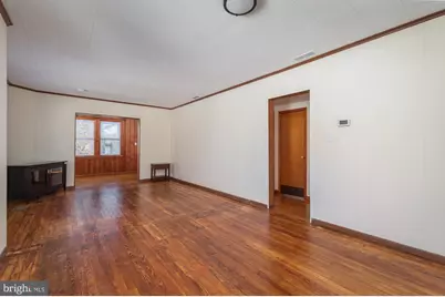 1726 Leslie Road, Dundalk, MD 21222 - Photo 7