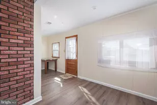 1726 Leslie Rd, Dundalk, MD 21222 - Photo 9