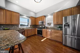 8101 Shore Rd, Baltimore, MD 21222 - Photo 11