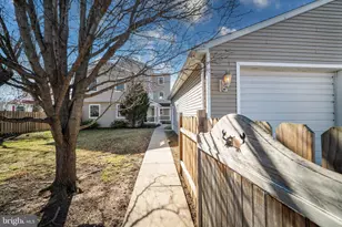 8101 Shore Rd, Baltimore, MD 21222 - Photo 5