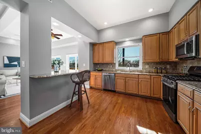 8101 Shore Road, Baltimore, MD 21222 - Photo 11