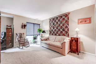 25 Saddle Ct, Baltimore, MD 21208 - Photo 17