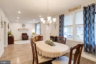 708 Hyde Park Rd, Essex, MD 21221 - Photo 17