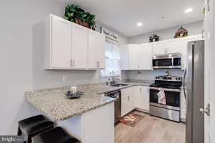 708 Hyde Park Rd, Essex, MD 21221 - Photo 21